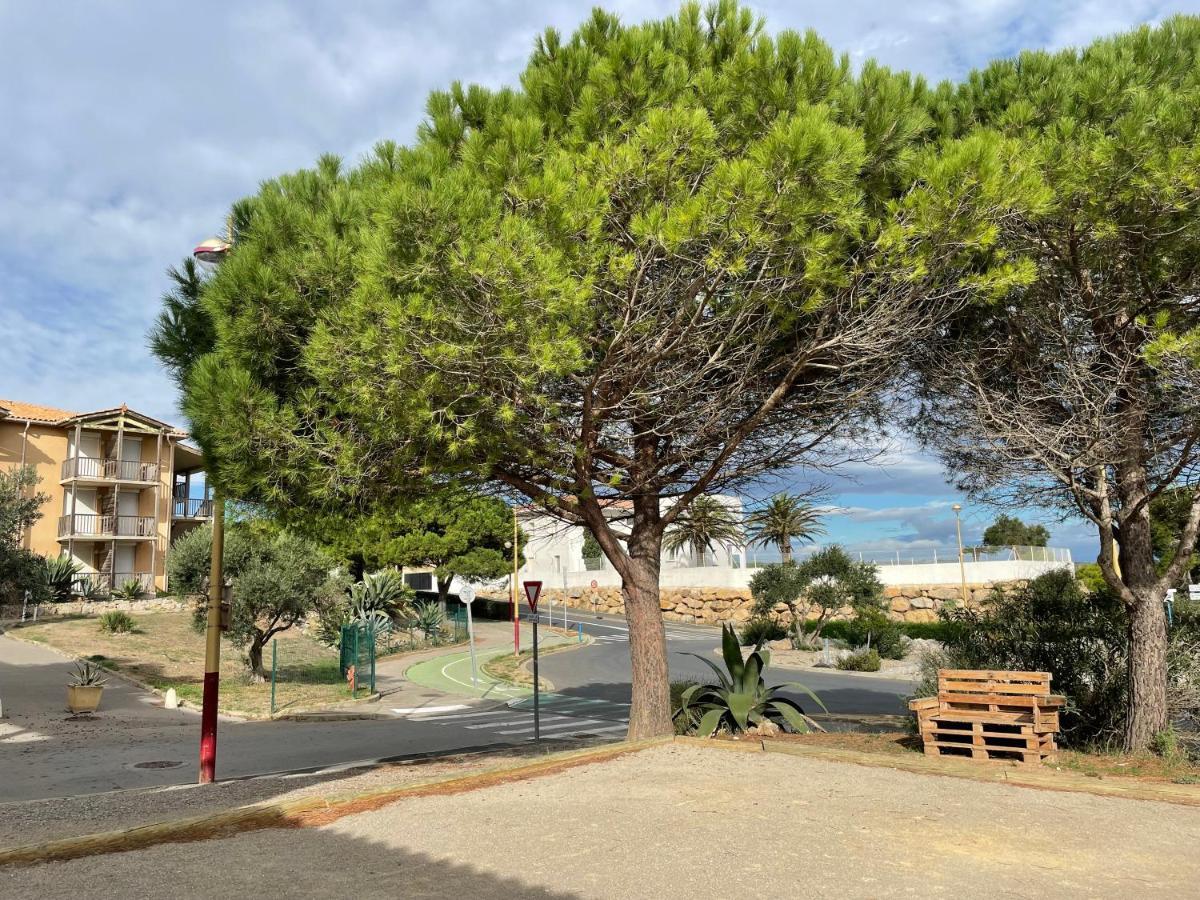 Vvf Narbonne-Plage Saint-Pierre-La-Mer フルーリー エクステリア 写真
