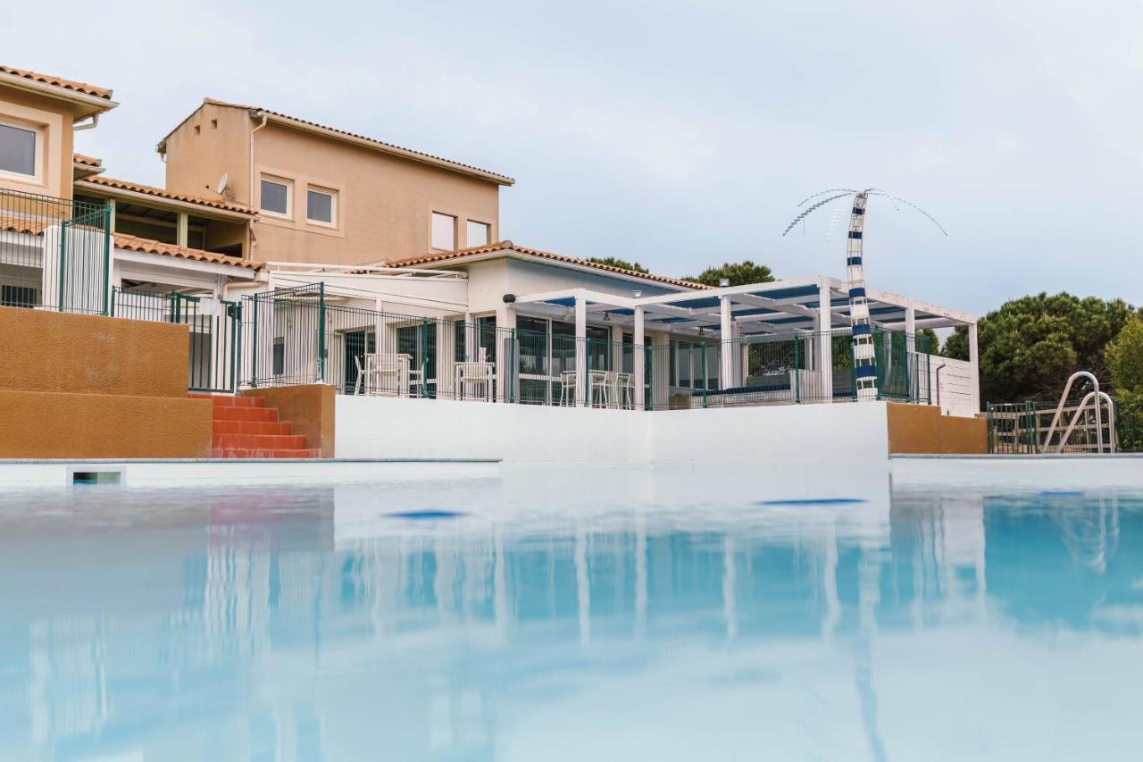 Vvf Narbonne-Plage Saint-Pierre-La-Mer フルーリー エクステリア 写真
